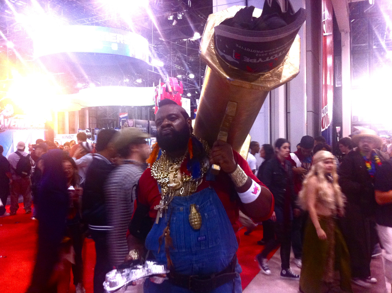 Illustration for article titled New York Comic-Con 2011 Day Three in Ivy, Steampunk and Homicidal Mario